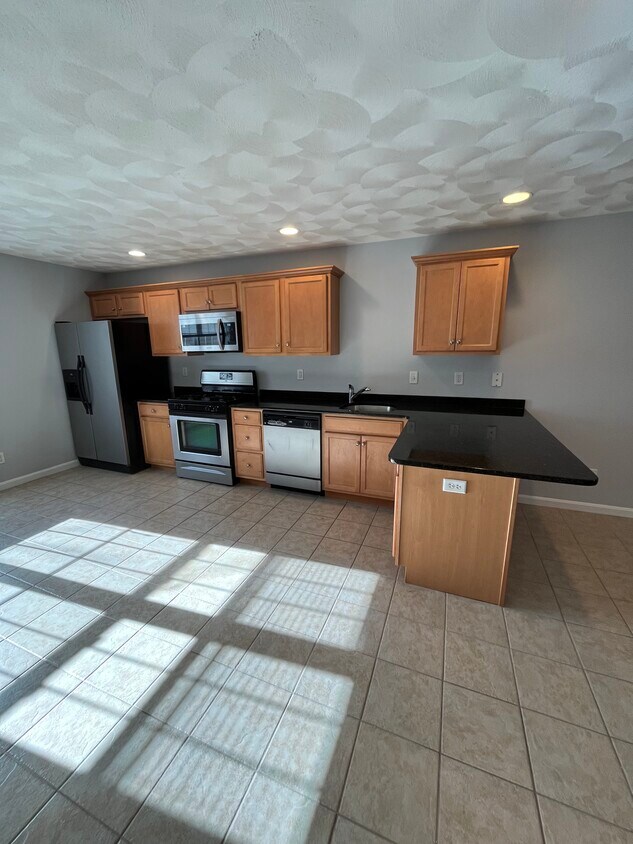 Photo - 18 Dale St (Andover, MA)
