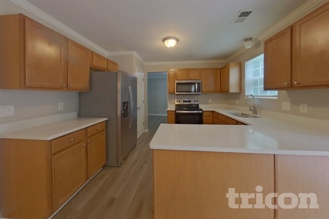 Photo - 711 Archers Ln