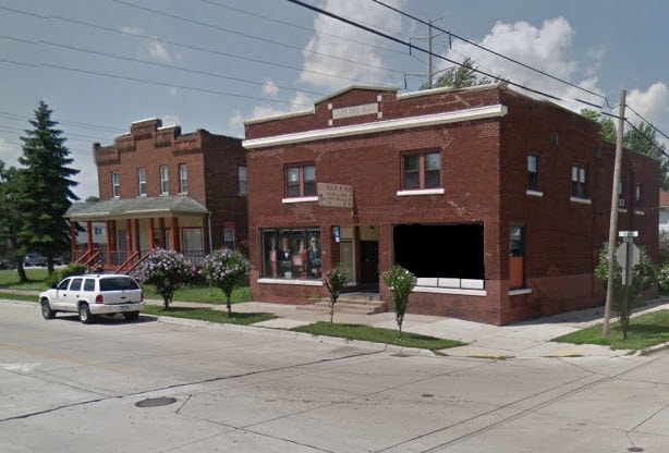 Photo - 902 Oak St
