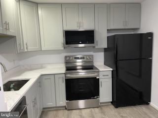 Photo - 216 Cameron St