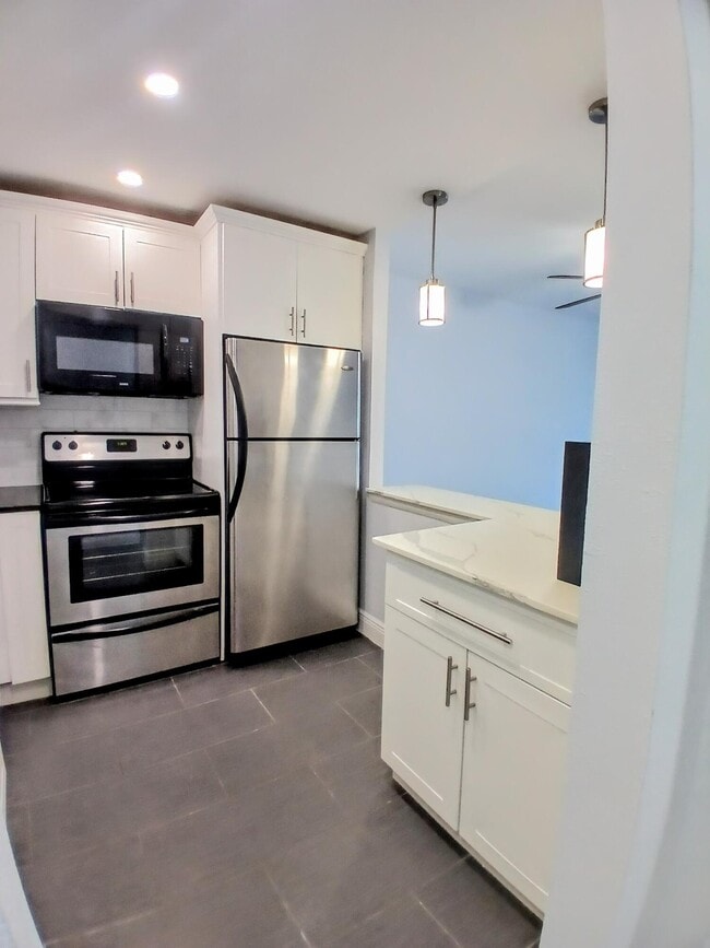 Photo - 1830 Embassy Dr Unit 303