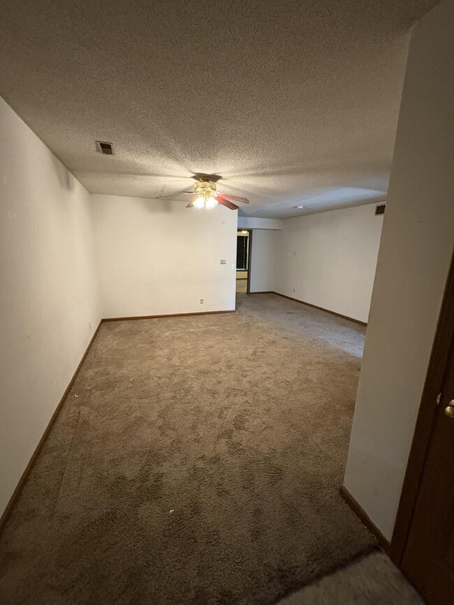 Photo - 2 Bed 2 Full Bath for Lease! Unit 6