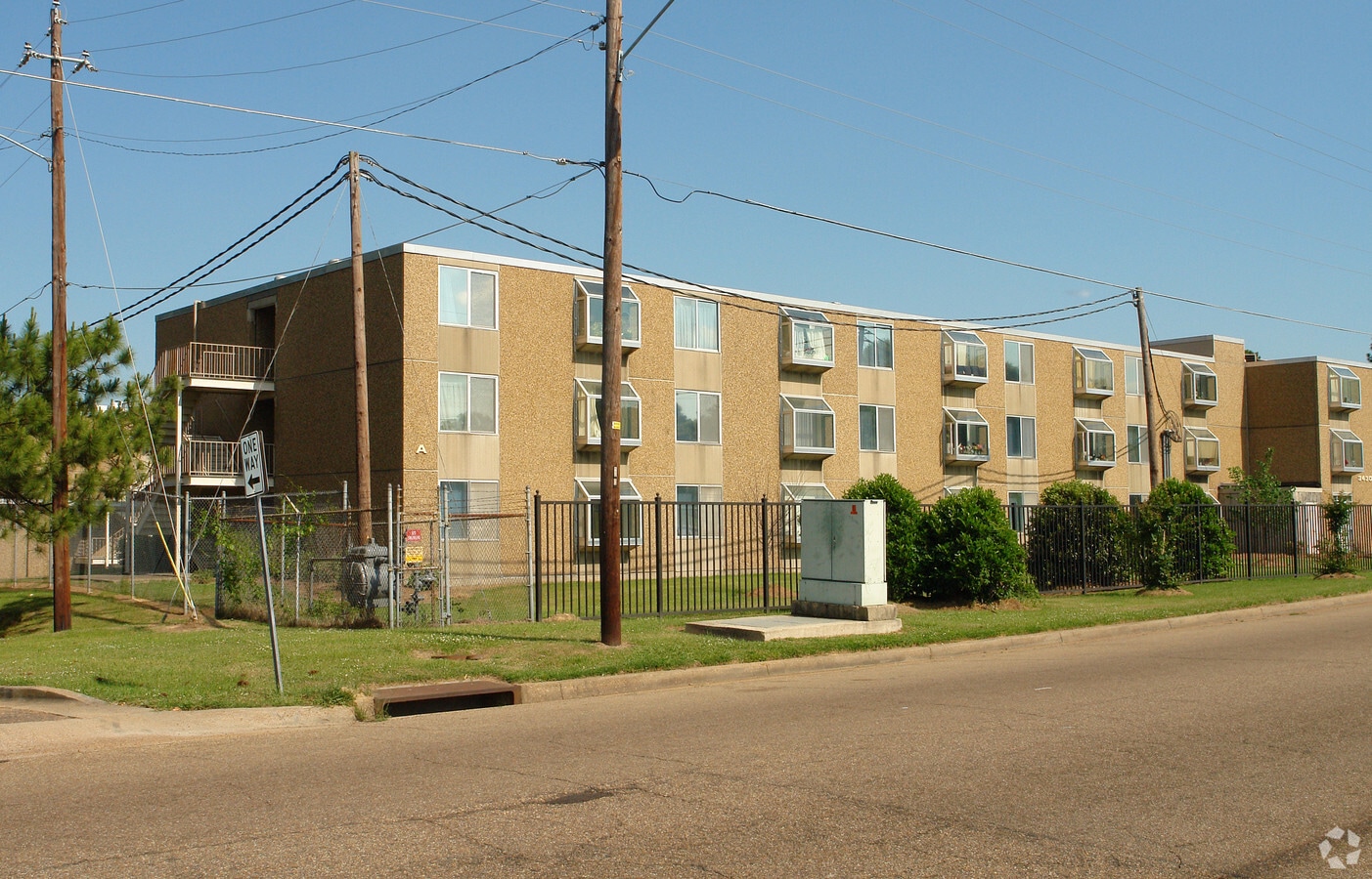 Golden Key Apartments - Golden Key Apartments