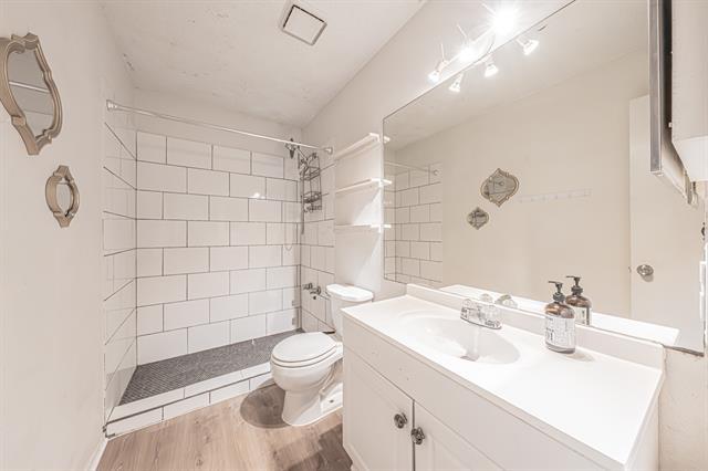 Photo - 1508 6th Ave