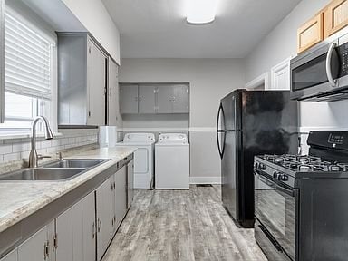 Photo - 1800 Mignon Ave