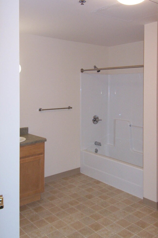 Photo - Clinton Block Apartments