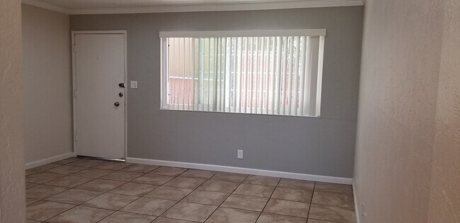 Photo - 845 Apgar St Unidad B