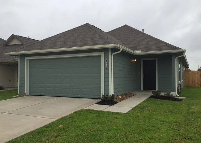 Building Photo - 5451 Latta Plantation Dr