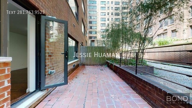 Photo - 405 E 56th St Unidad 1JK