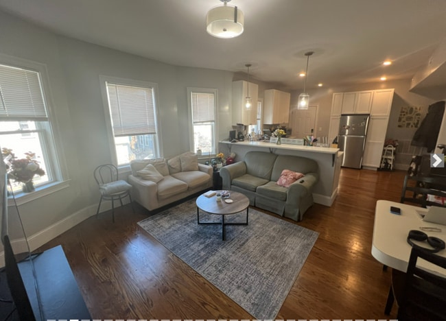 Photo - 337 Highland Ave Unit 2