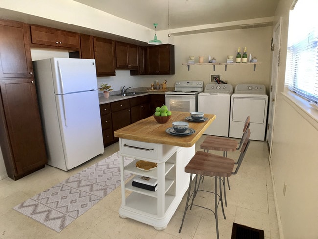 Falcon Way Townhomes