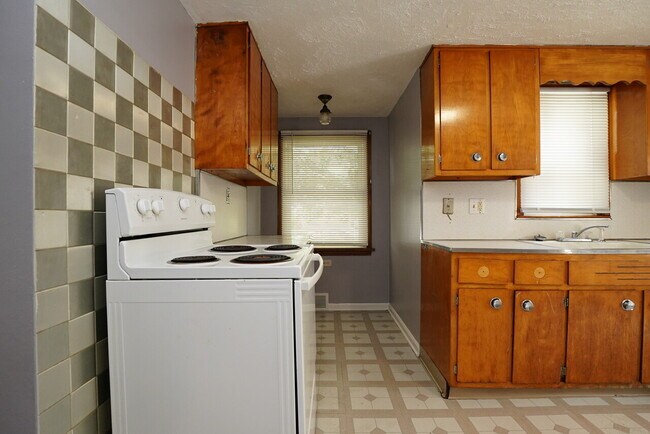 Photo - 1141 O'Brien