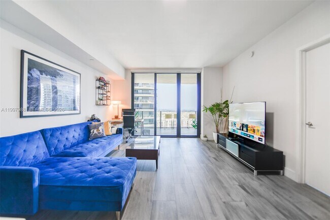 Photo - 1010 Brickell Ave Unit 4411