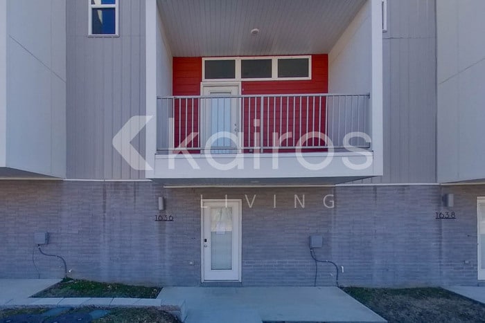 Photo - 1636 S Razorback Rd