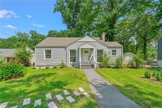 Photo - 1053 Blount Pl House