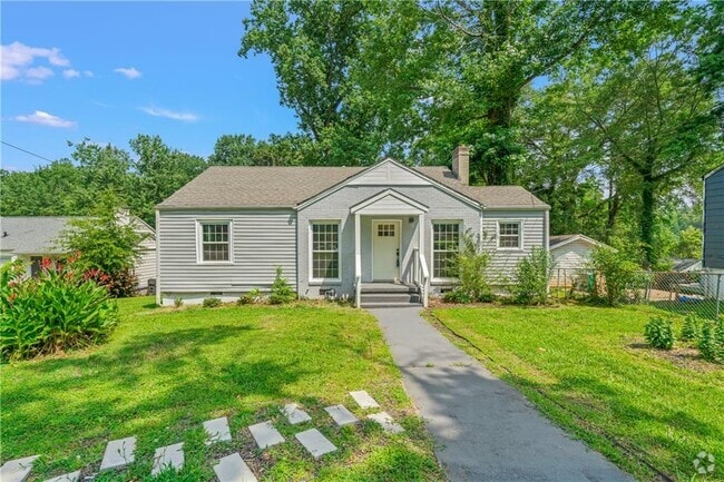 Building Photo - 1053 Blount Pl Rental