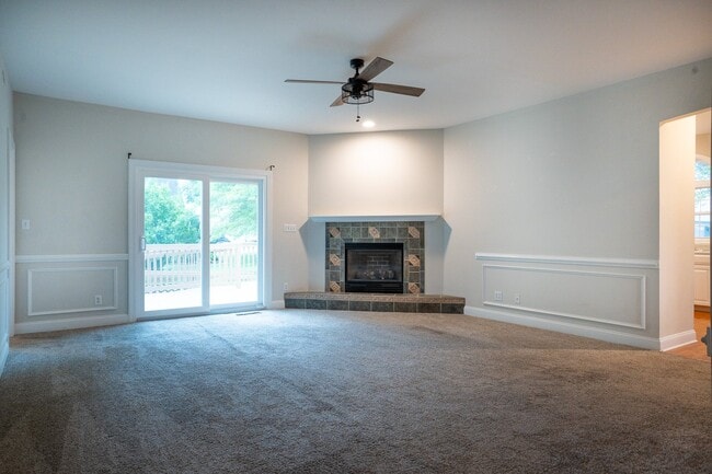 Photo - 204 Henrys Mill Dr