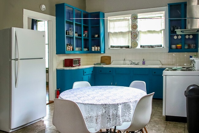 Photo - 7814 S Claiborne Ave Unit 7814