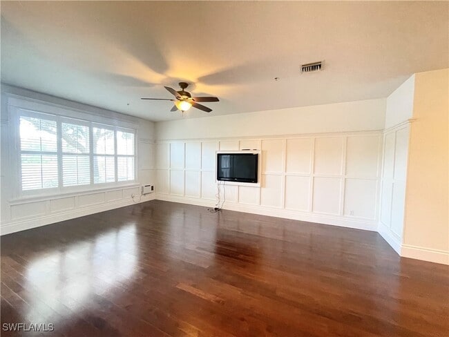 Building Photo - 1370 Mariposa Cir Rental