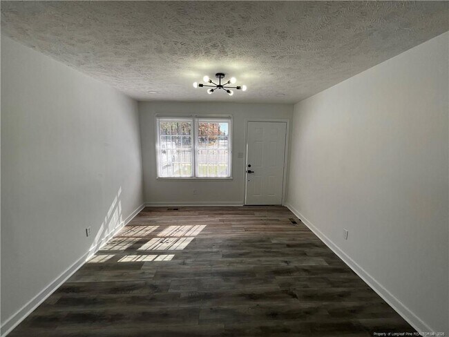 Photo - 205 Jasper St Apartamento