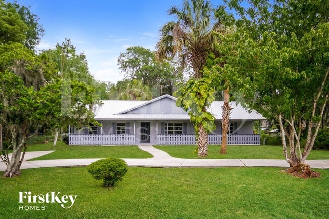 Photo - 8240 Stoner Rd