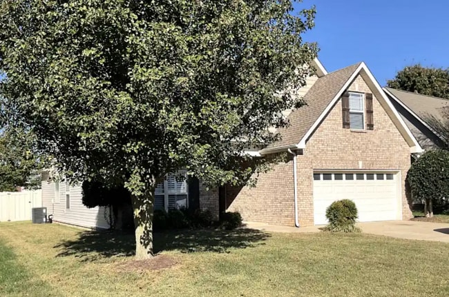 Photo - 470 Tessa Ct