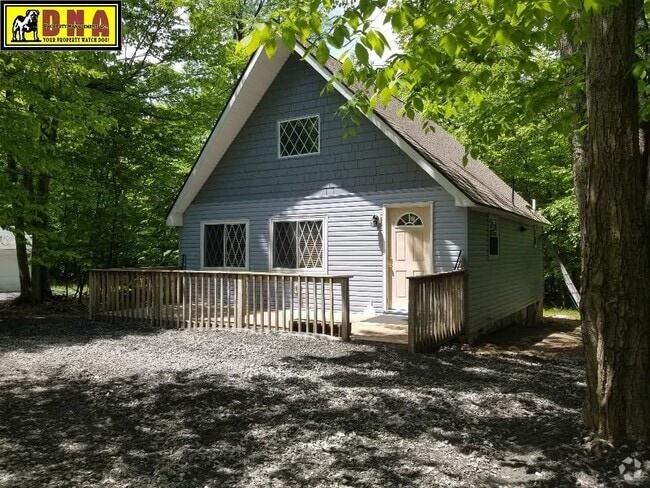 Building Photo - Do Not Miss Out On Seeing This Cute As A B... Rental