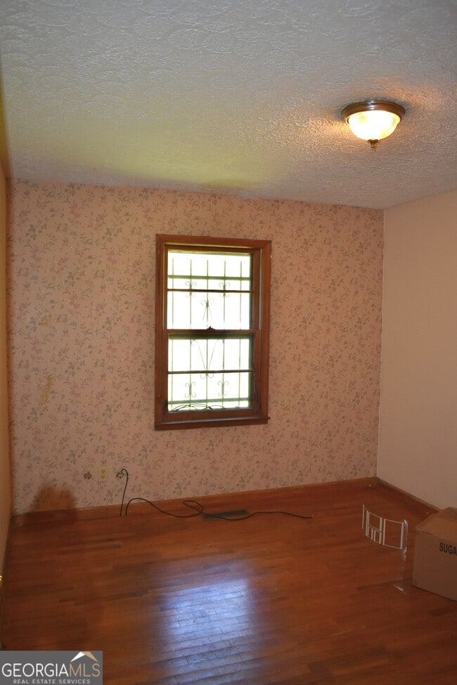 Photo - 148 Upson St