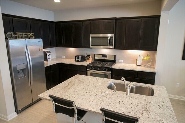 Photo - 6814 E Riverside Dr