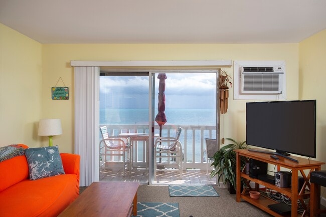 Photo - 1 Bedroom 1 Bathroom Furnished Direct Ocean View Condo: Lease dates  April 15 through November 30