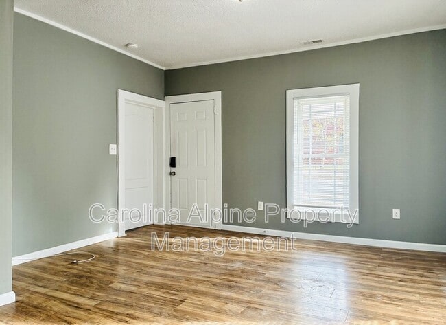 Photo - 420 McBrayer St