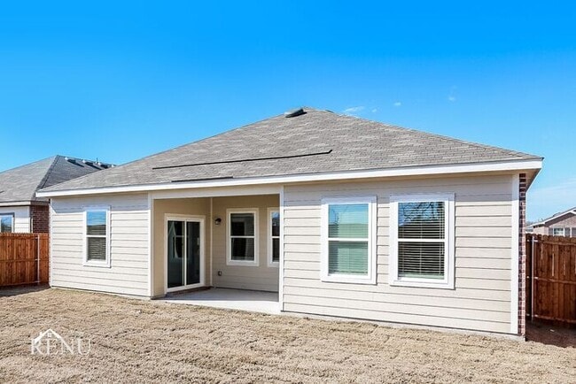 Photo - 464 Crestridge Dr