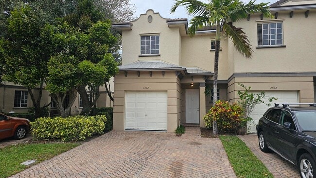 Building Photo - stunning 2 bedrooms, 2.5 bathrooms and a 1... Rental