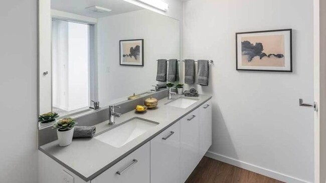 Photo - Heartline Apartments