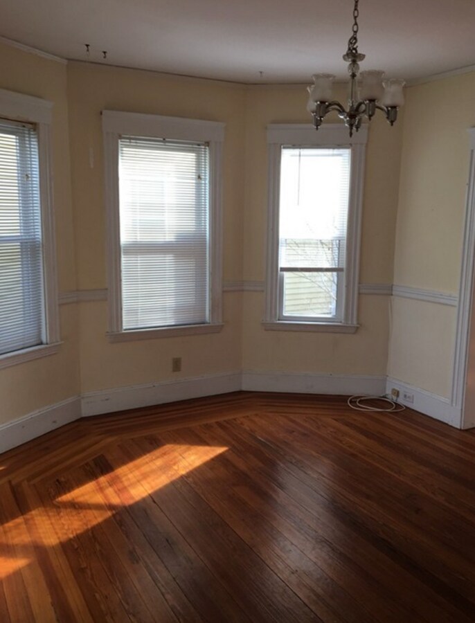 Photo - 33 Spencer Ave Unit 2