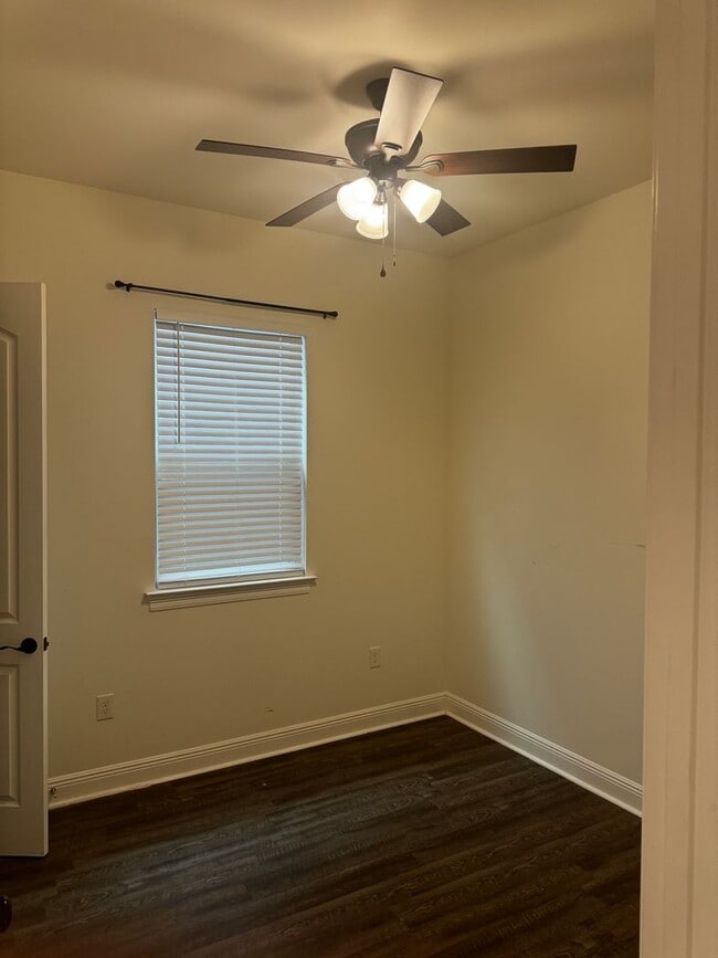 Photo - Step into this stunningly crafted duplex i... Unit 1328