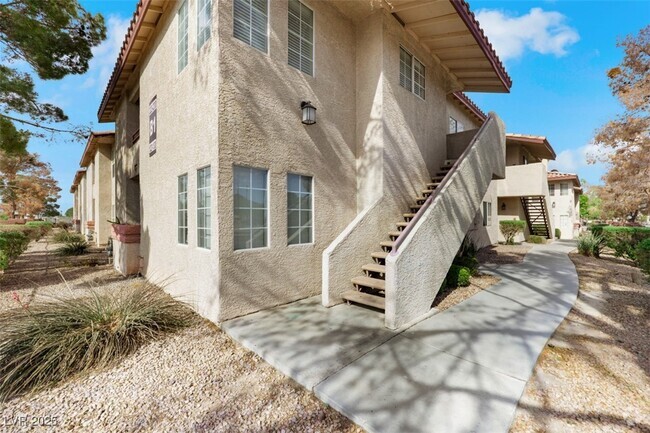 Building Photo - 6500 W Lake Mead Blvd Unit 223 Rental