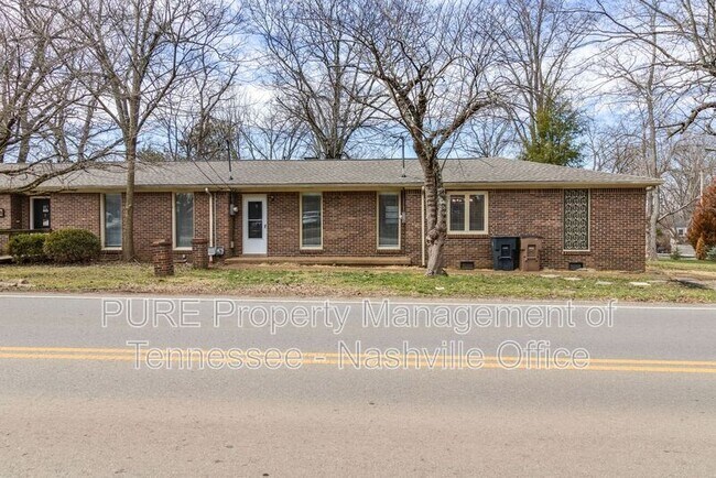 Photo - 1001 Glendale Ln Unit A