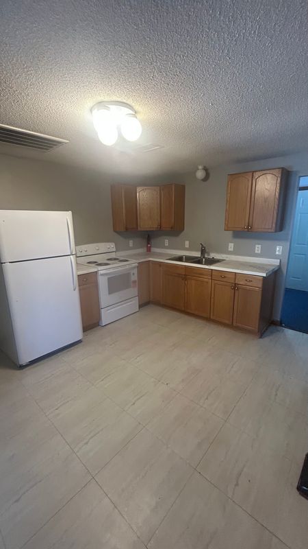 Photo - 825 Payne Ave Unit B