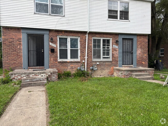 Building Photo - 18439 Greenfield Rd Rental