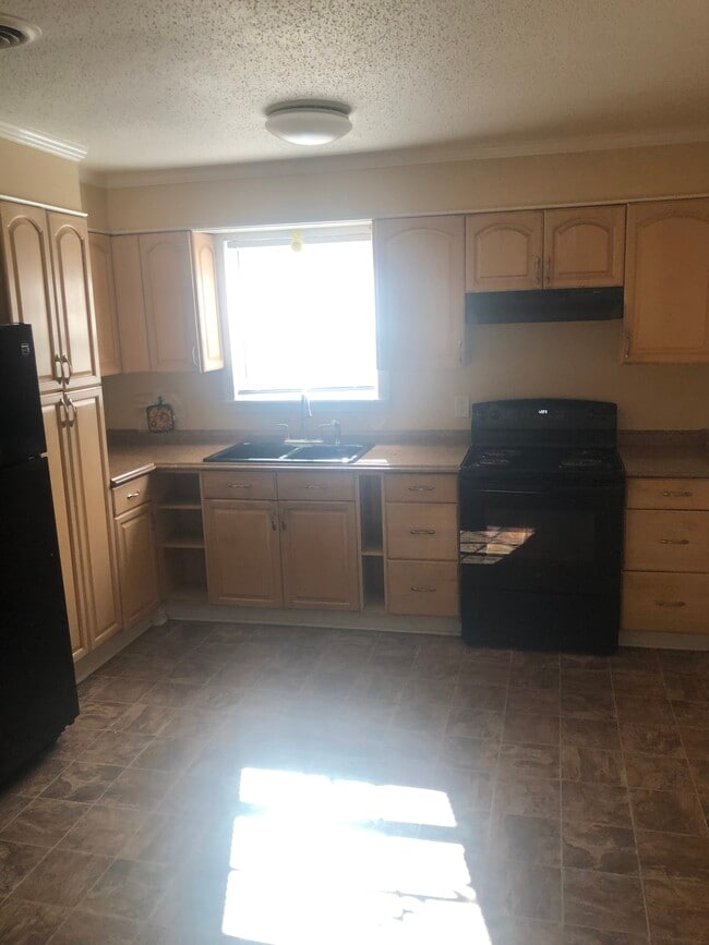 Photo - 2511 Sheraton Dr