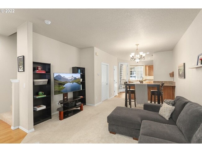 Photo - Available 2BD/2.5BATH Townhome in Desirabl...
