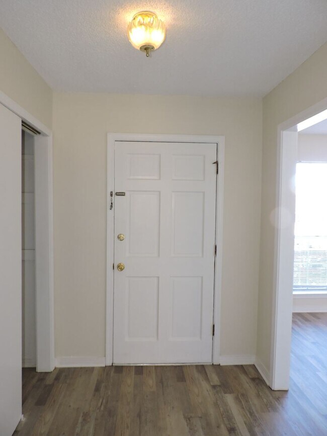 Nice home in Scenic Heights area! Rental House Rental in Pensacola