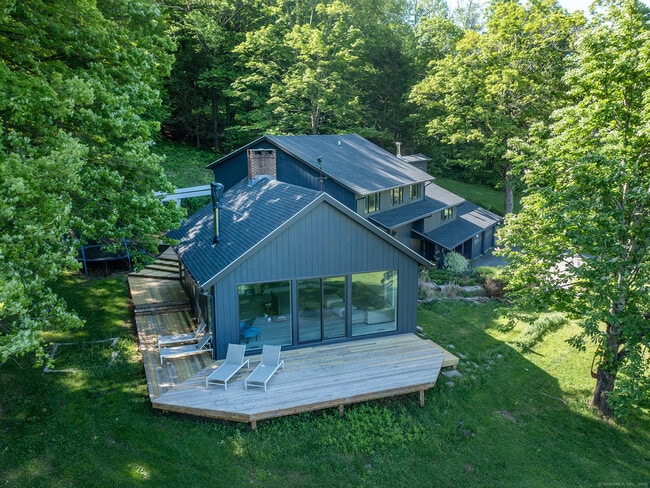 Photo - 110 Geer Mountain Rd