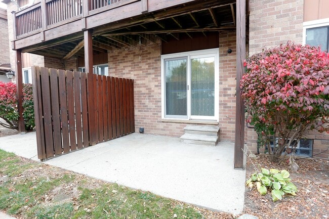 Photo - 1616 Washtenaw Ave