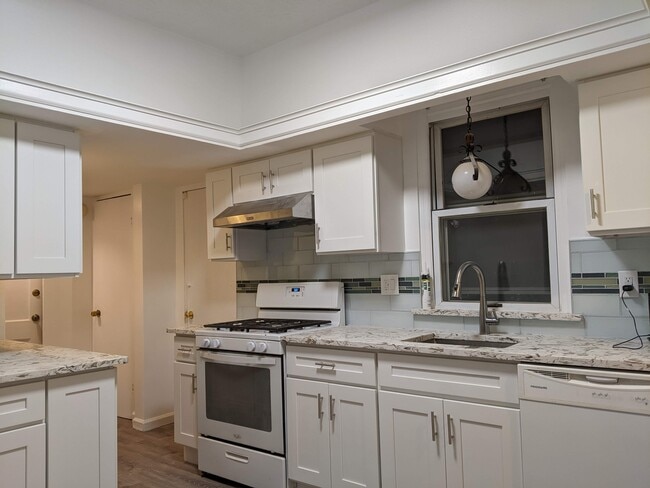 Building Photo - 119 Prospect Pl Unit 119 Prospect Pl, 1/F, Rutherford, NJ 07070