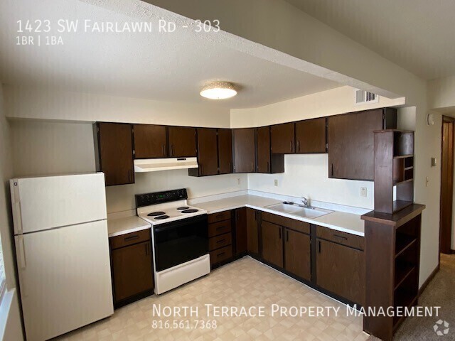 Building Photo - Newly Renovated 1B in Topeka Unit 303 Rental