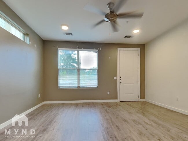 Photo - 7805 Cooper Ln