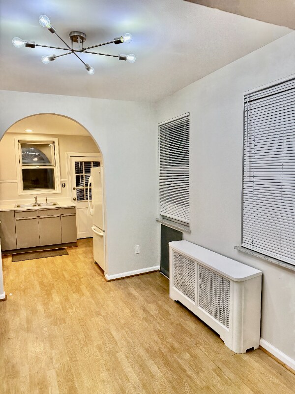 Photo - 2628 E Somerset St