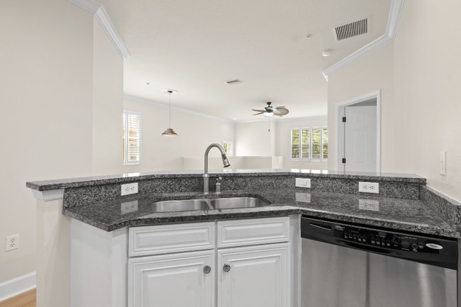 Photo - 7947 Limestone Ln